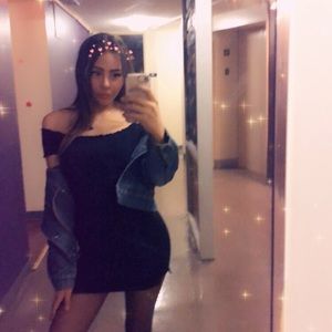 Meet your Posher, Keila